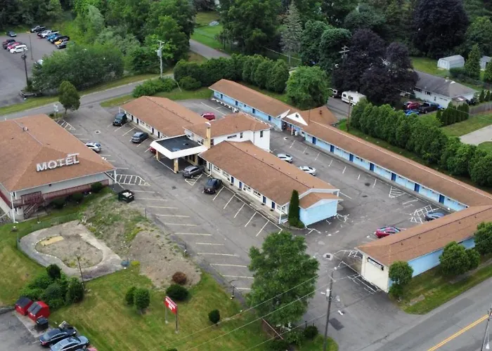 Parkway Inn