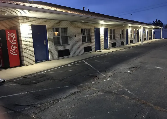 Parkway Inn