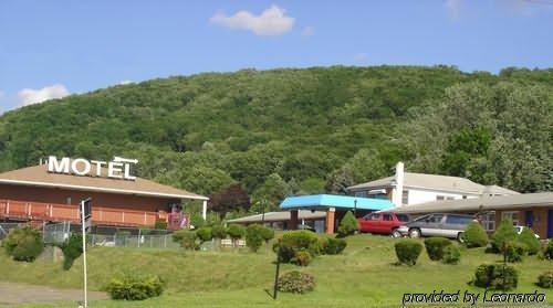 Motel Parkway Vestal