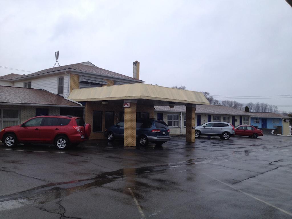 Motel Parkway Vestal